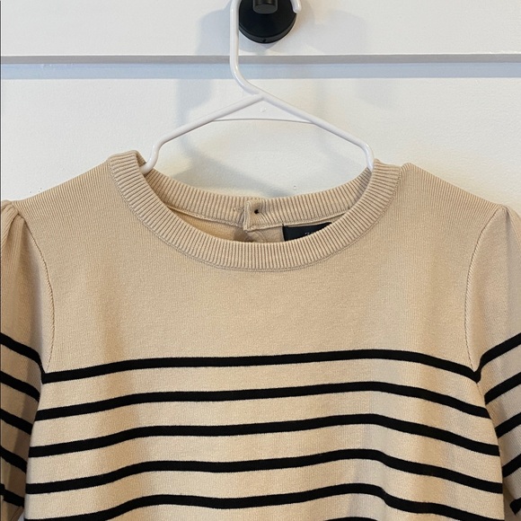 Zesica Striped Short Sleeve Sweater blouse - Picture 2 of 10